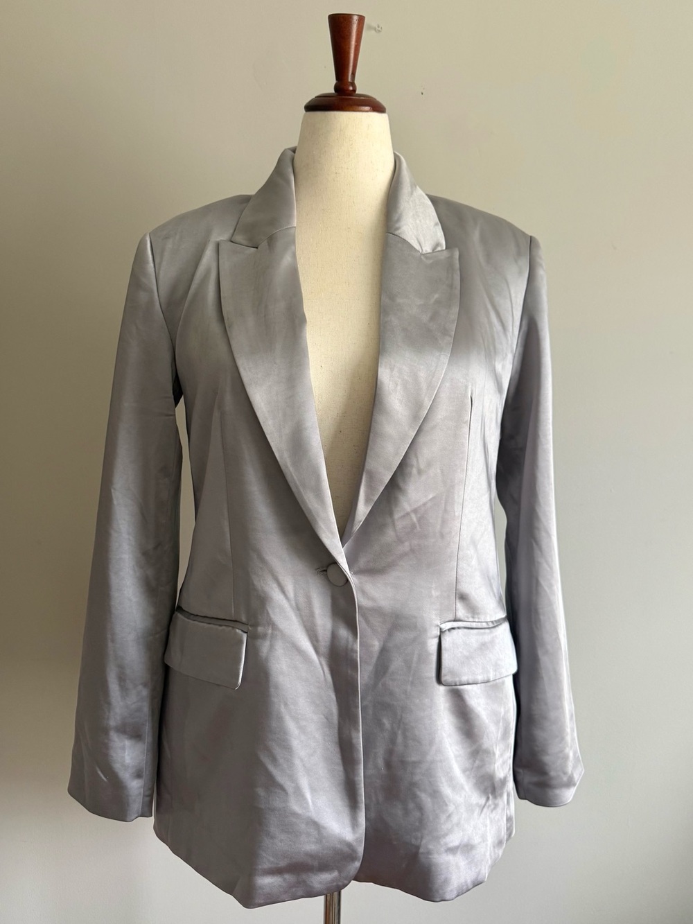 House of Harlow 1960 Silver Satin Single-Button Blazer